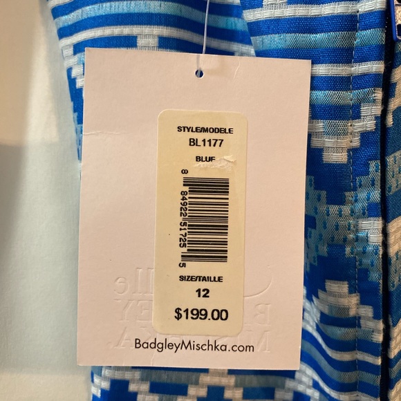 Belle Badgley Mischka Sleeveless Dress, size 12 White Blue Geometric - Picture 8 of 8